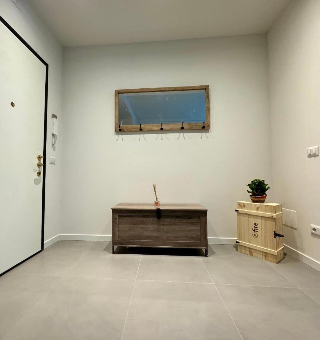 Rainbow Flat- Monolocale Luminoso Apartment Milan