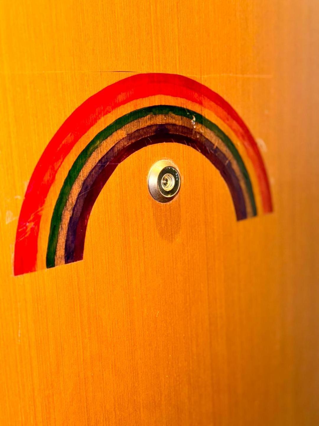 Apartment Rainbow Flat- Monolocale Luminoso